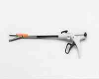 一次性腔镜用直线型切割吻合器及钉仓组件