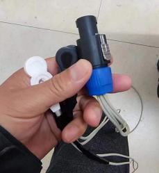 脑电输出线