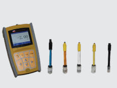 便携式水质综合分析仪